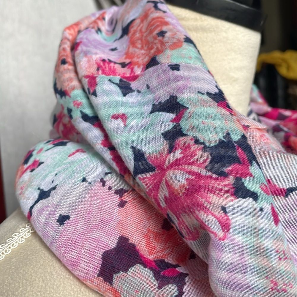 Infinity Scarf Floral Striped Lightweight Pink & Multicolored (One Size) - Picture 9 of 11